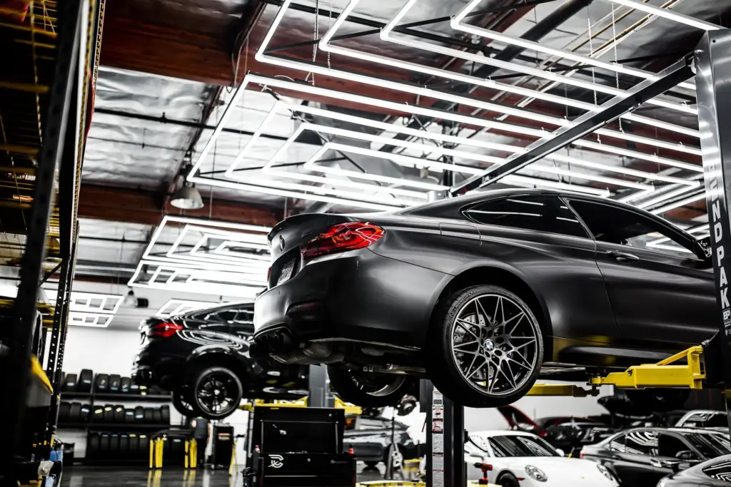 Automotive Training Case Study: How a Leading Automotive Manufacturer Standardized Training Across OEM, Dealer & Supplier Networks